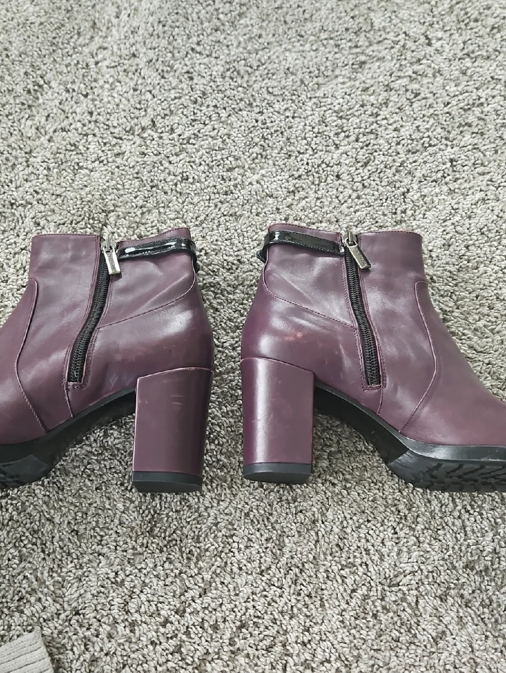 Aquatalia Plum Leather Block Heel Ankle Boots 6.5